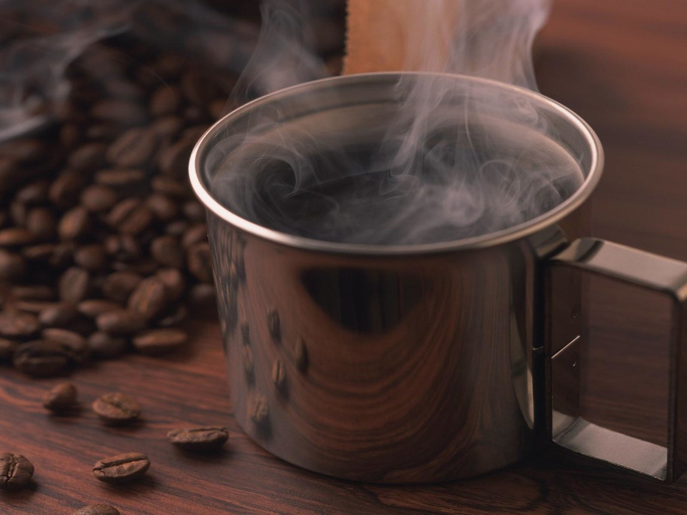 Обои напиток, кофе, кружка, кофейные зерна, drink, coffee, mug, coffee beans разрешение 1920x1200 Загрузить