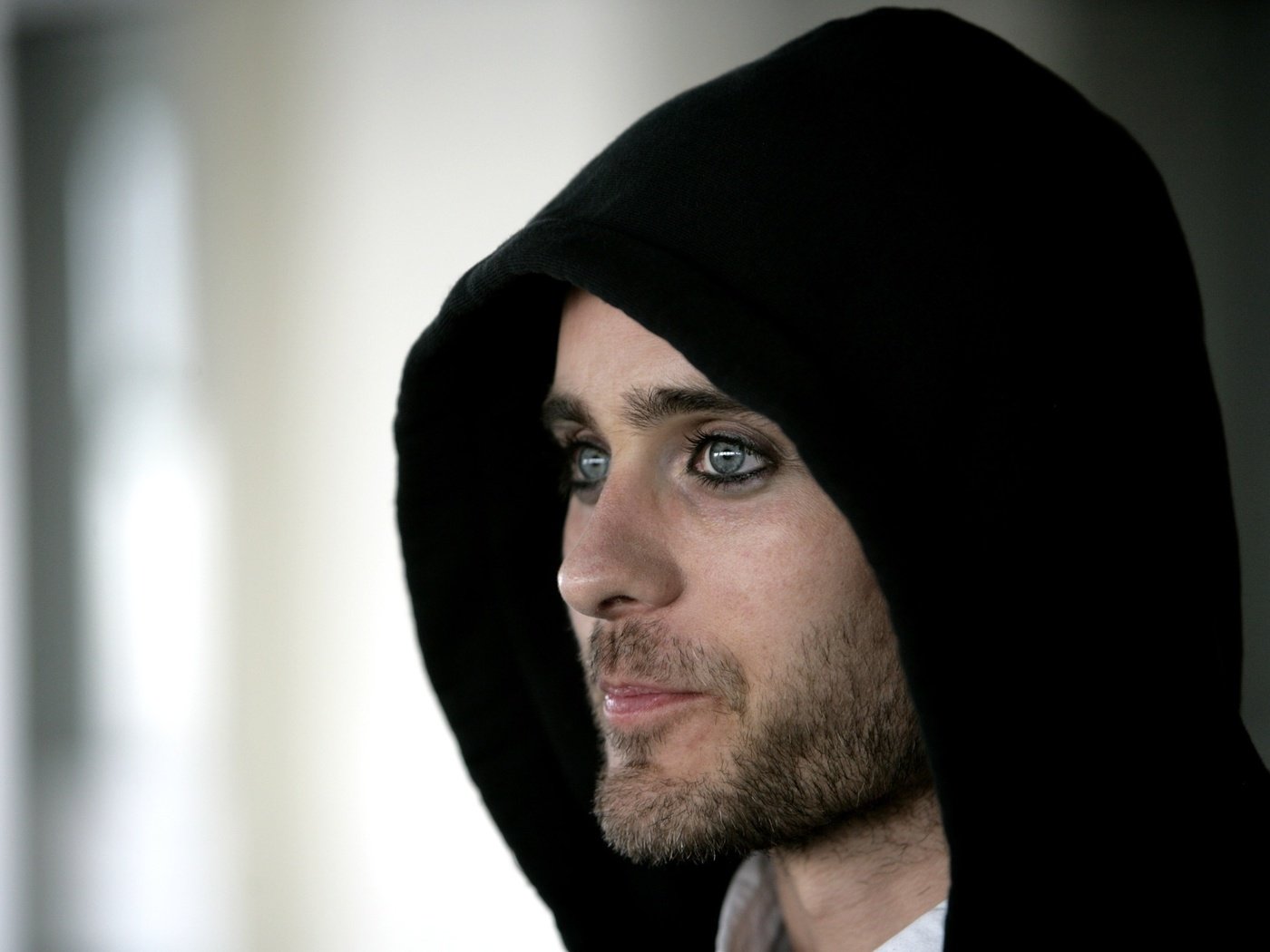 Обои актёр, музыкант, джаред лето, черный капюшон, actor, musician, jared leto, black hood разрешение 3000x2000 Загрузить