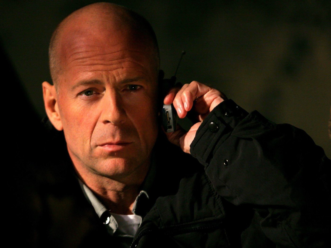 Обои взгляд, актёр, лицо, мужчина, брюс уиллис, look, actor, face, male, bruce willis разрешение 2000x1312 Загрузить