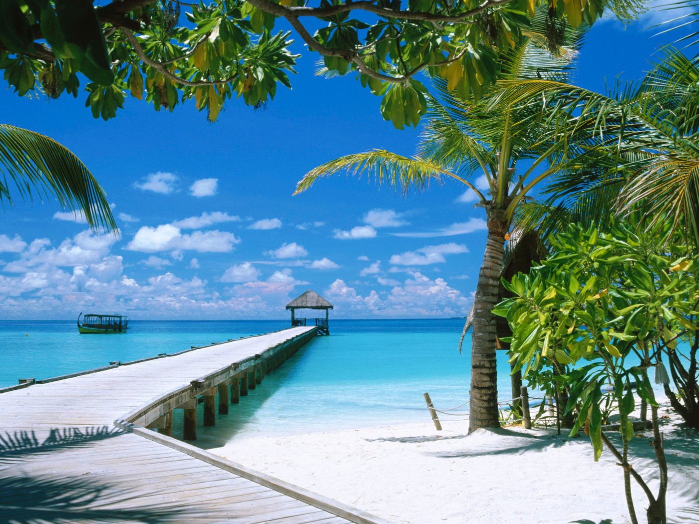 Остров Баунти Мальдивы