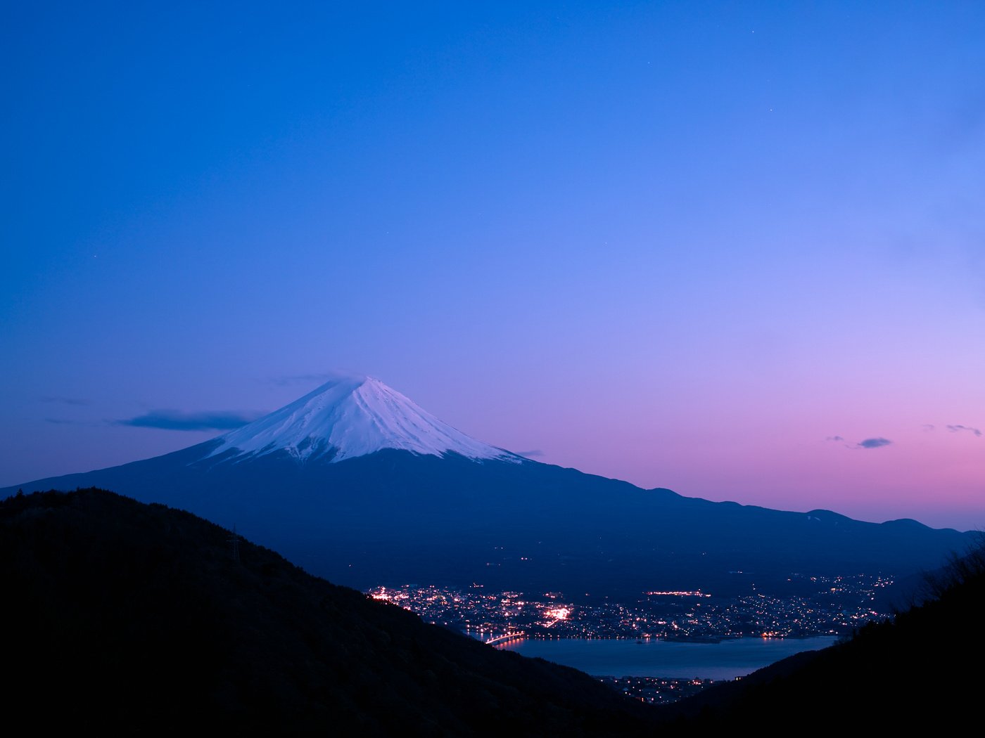 Обои гора, mountain разрешение 2640x1760 Загрузить