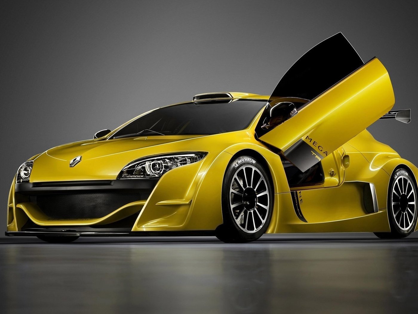 Обои желтый, показ, renault, yellow, the show разрешение 1920x1200 Загрузить