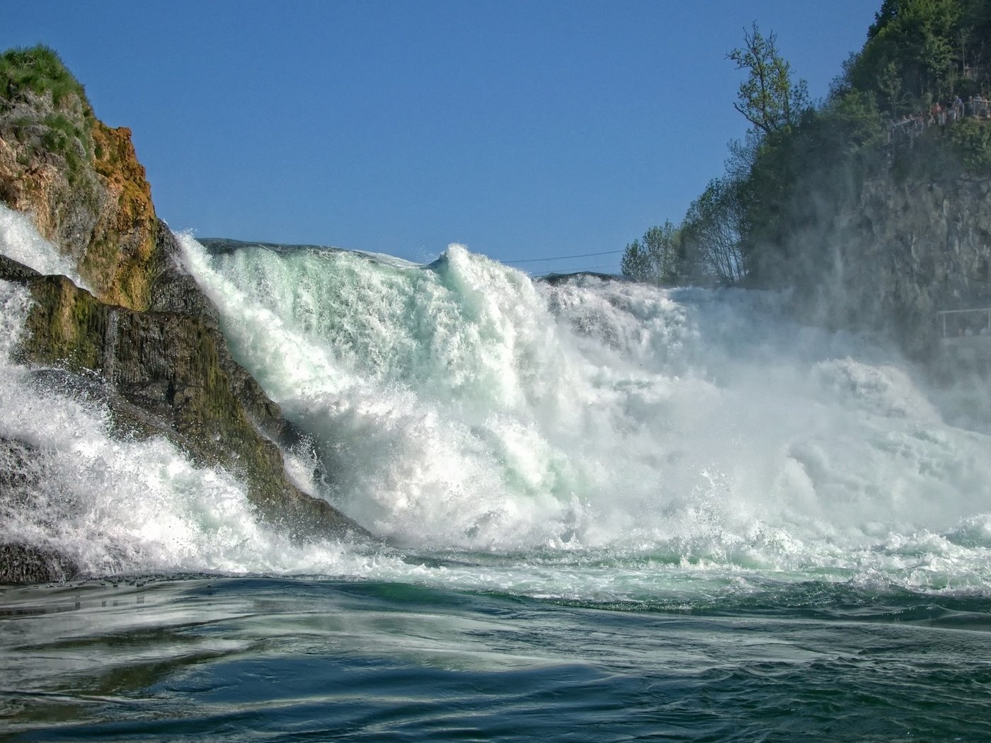 Обои швейцария, поток, рейнский водопад, rhine falls, switzerland, stream, the rhine falls разрешение 1920x1200 Загрузить