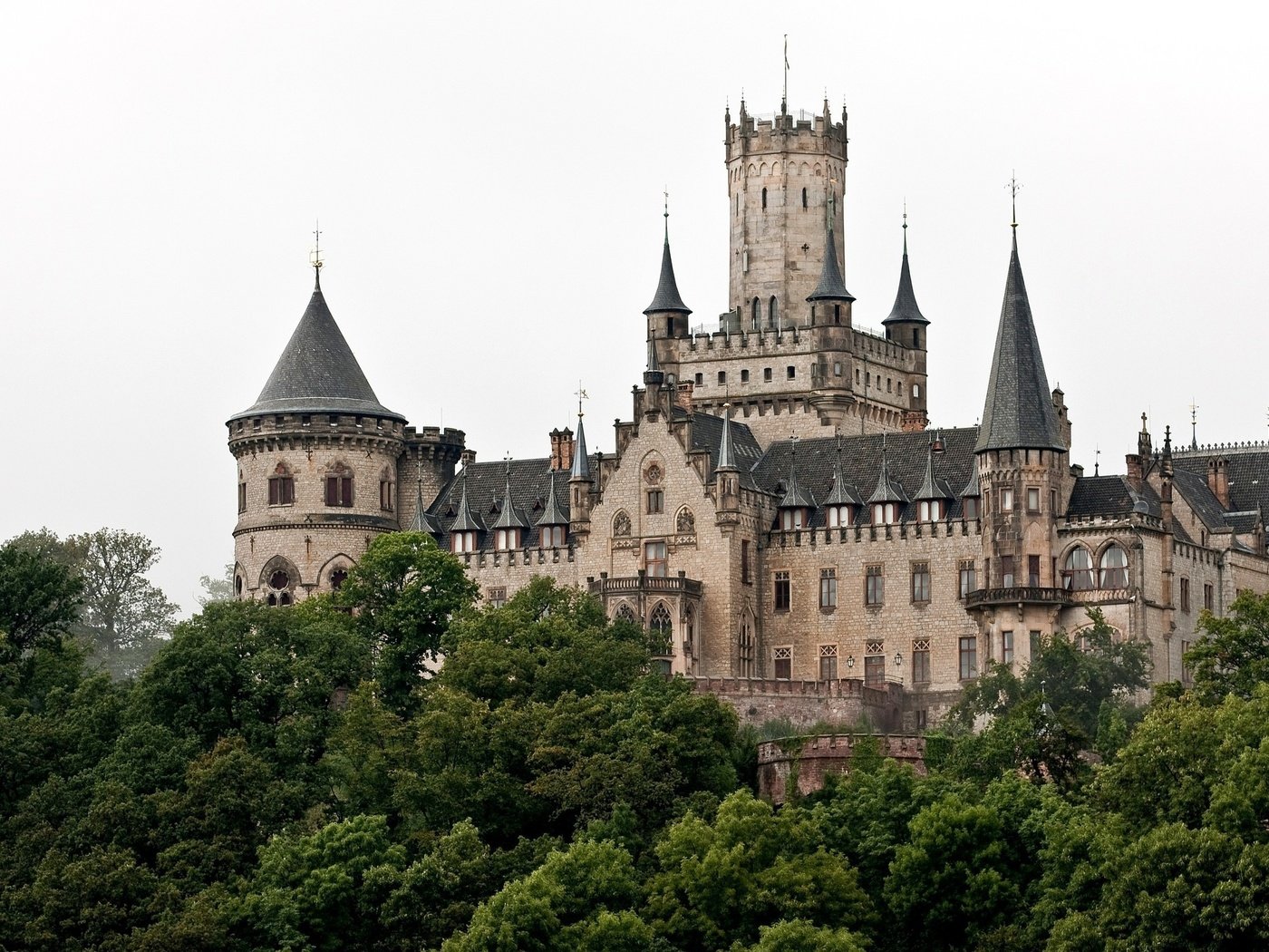 Обои башни, германия, marienburg castle, hannover, ганновер, неоготический, мариенбург, tower, germany, hanover, neo-gothic, marienburg разрешение 2560x1600 Загрузить