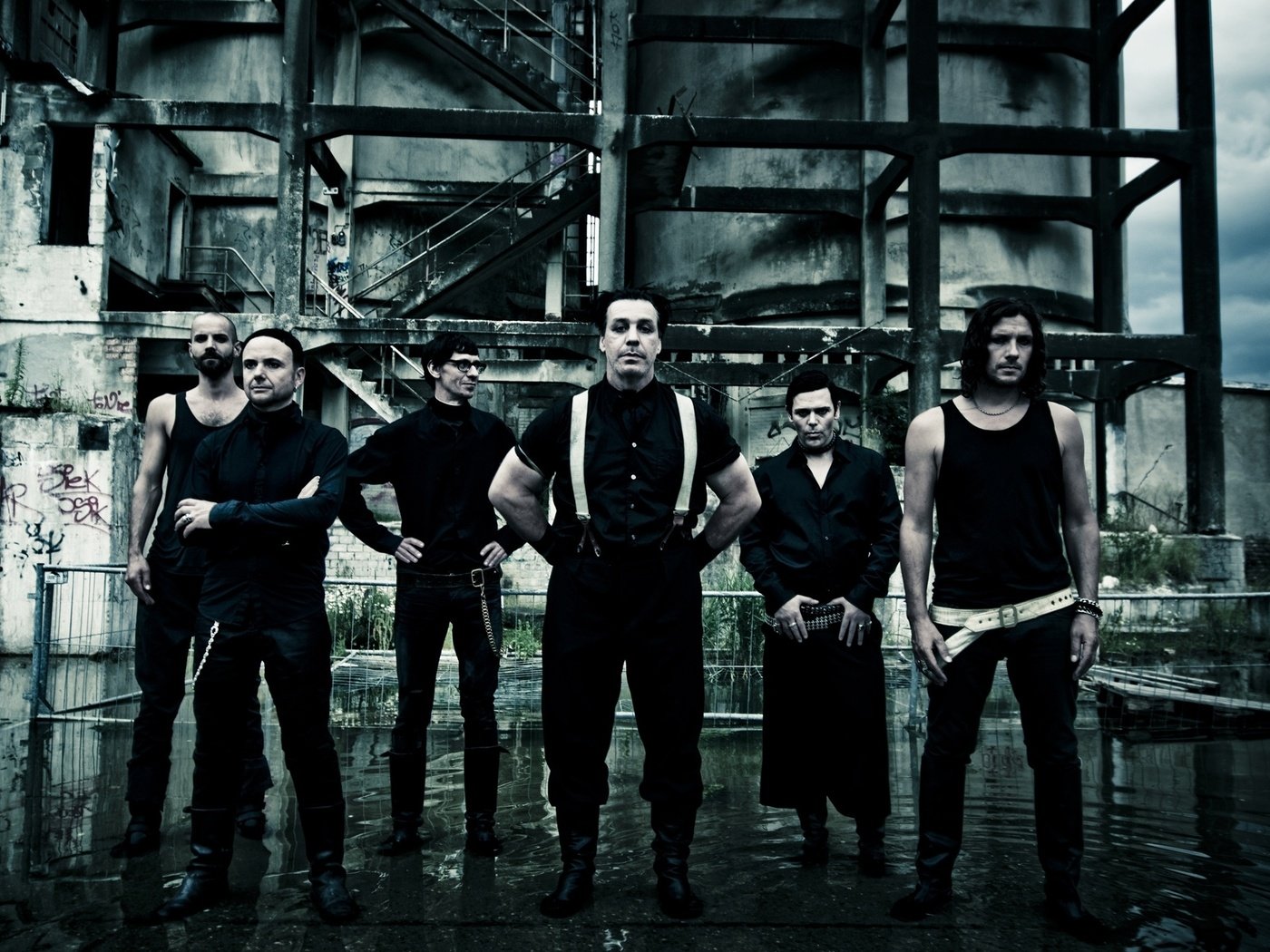 Обои rammstein разрешение 2560x1440 Загрузить