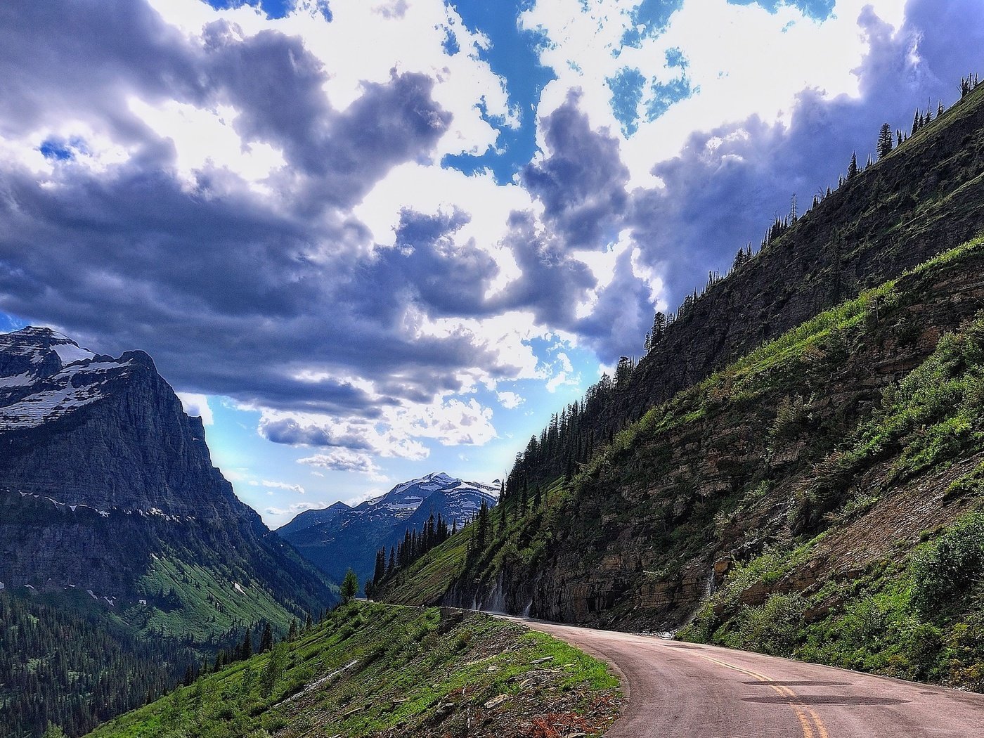 Обои небо, дорога, облака, горы, пейзаж, the sky, road, clouds, mountains, landscape разрешение 2560x1600 Загрузить