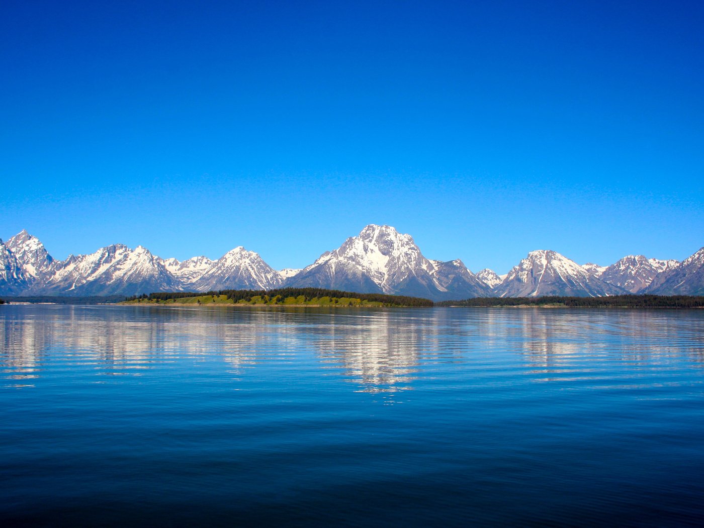 Обои озеро, горы, lake, mountains разрешение 2560x1600 Загрузить