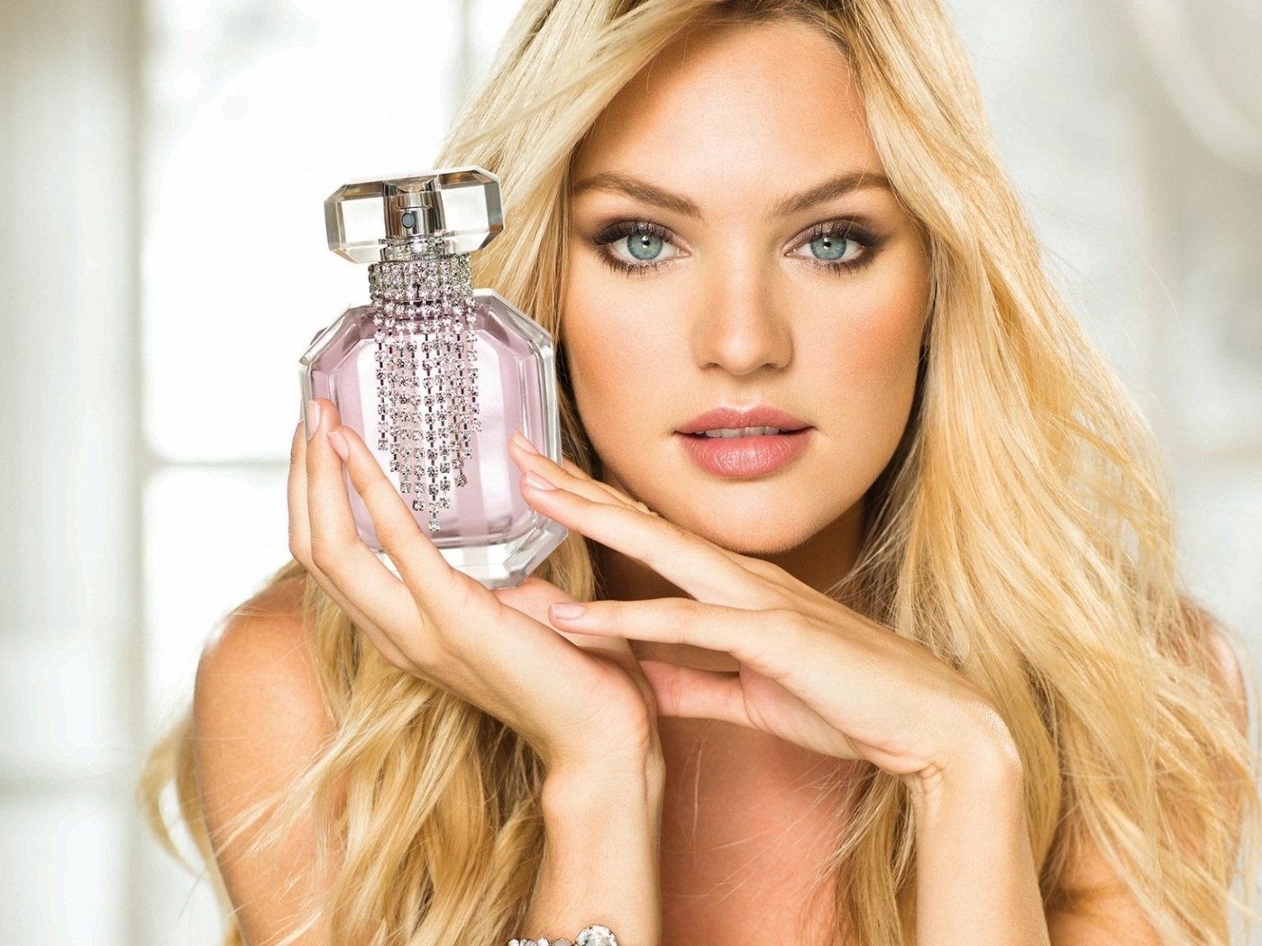 Обои модель, кэндис свейнпол, model, candice swanepoel разрешение 1920x1200 Загрузить