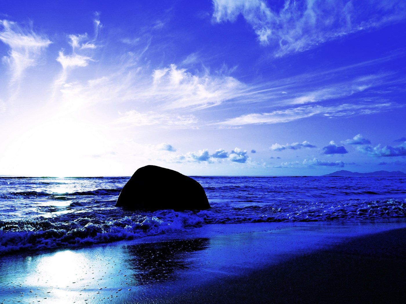 Обои берег, волны, закат, пейзаж, море, сейшельские острова, shore, wave, sunset, landscape, sea, seychelles разрешение 2880x1620 Загрузить