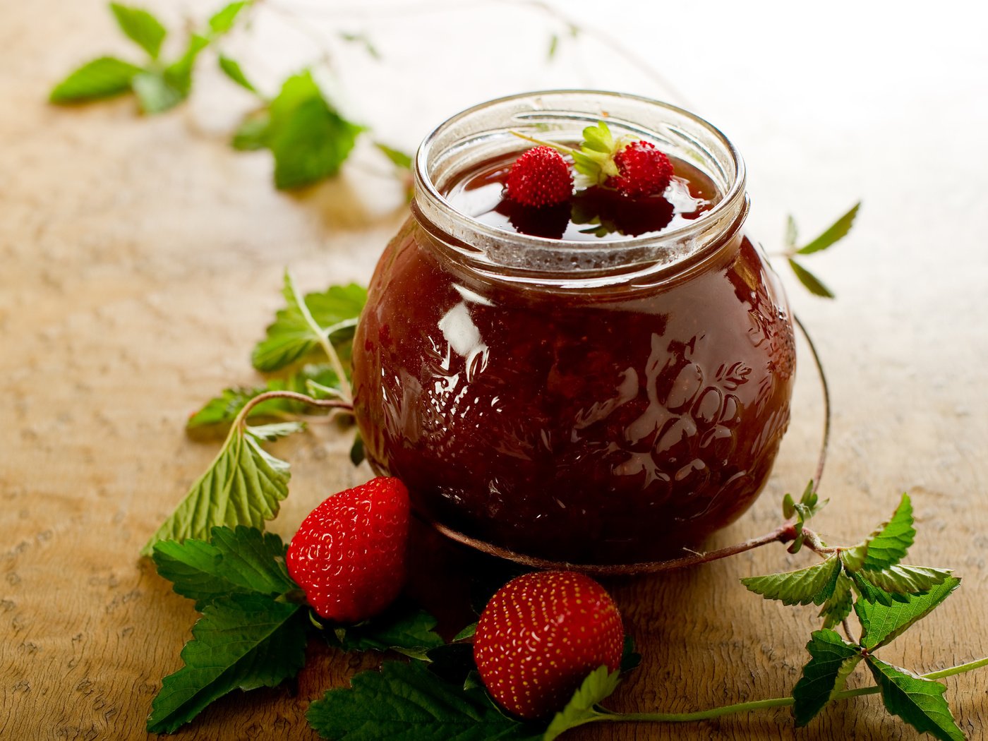 Обои клубника, джем, ягоды, варенье, strawberry, jam, berries разрешение 5000x3327 Загрузить