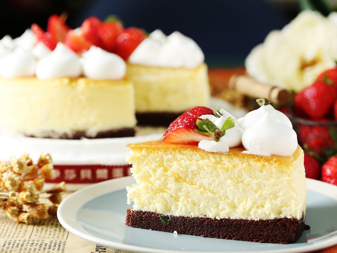 Обои крем для торта, клубника, торт, cream cake, strawberry, cake разрешение 2048x1365 Загрузить