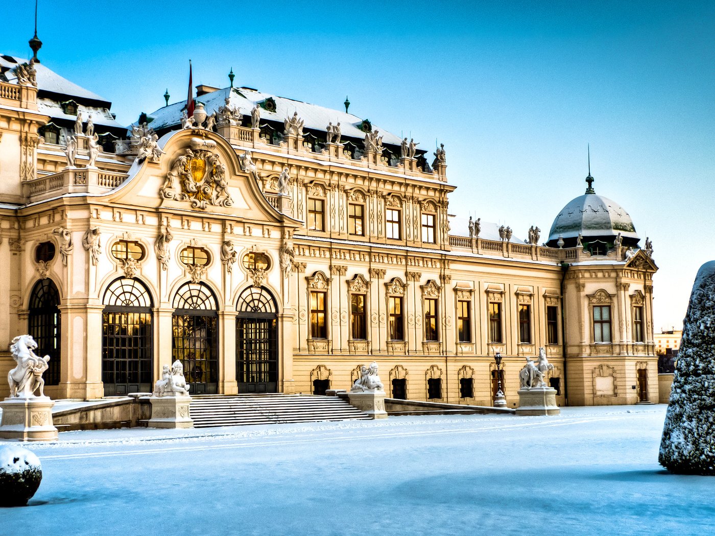 Обои снег, зима, австрия, архитектура, дворец, вена, wien belvedere, snow, winter, austria, architecture, palace, vienna разрешение 2675x1505 Загрузить