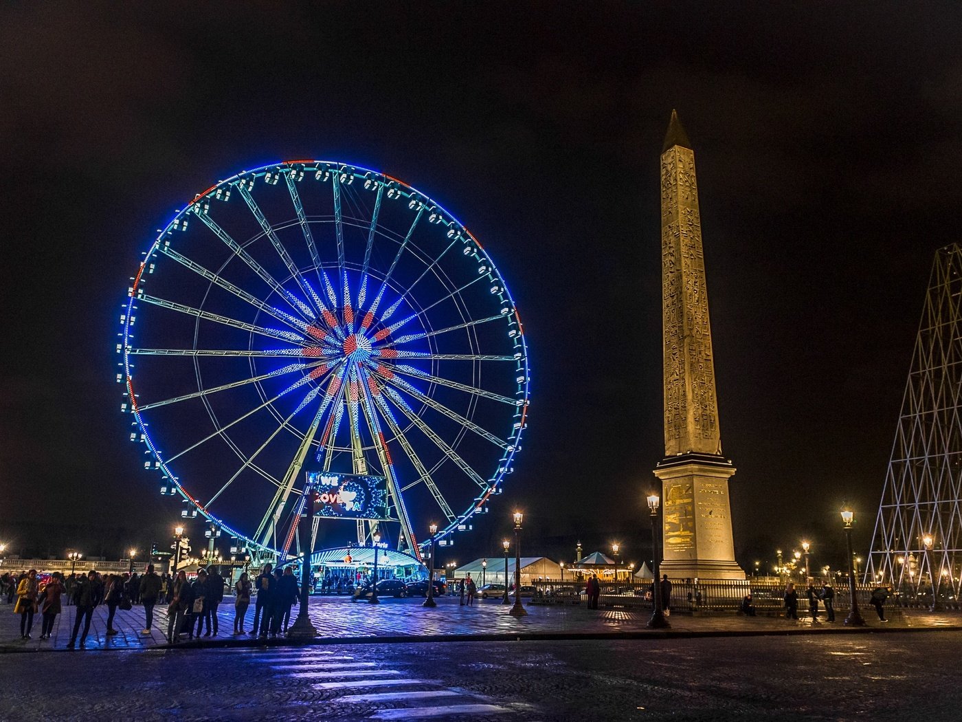 Обои ночь, париж, франция, франци, ноч, карусель, night, paris, france, carousel разрешение 2360x1491 Загрузить