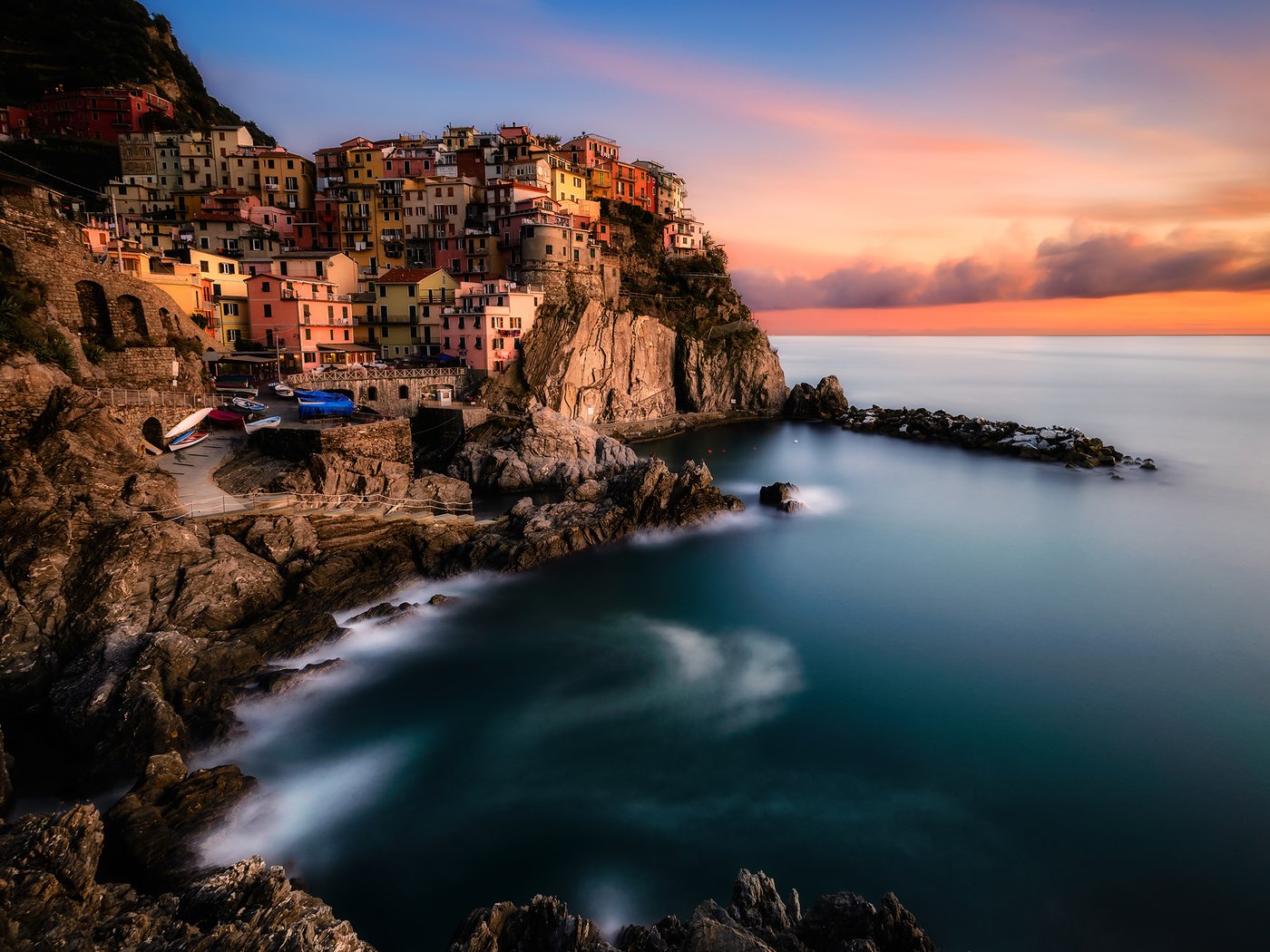 Обои закат, море, город, волна, италия, манарола, sunset, sea, the city, wave, italy, manarola разрешение 2560x1600 Загрузить