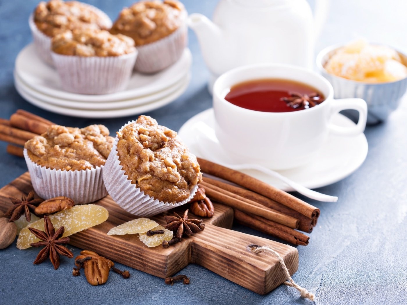 Обои корица, чай, бадьян, маффин, цукаты, cinnamon, tea, star anise, muffin, candied разрешение 1920x1280 Загрузить