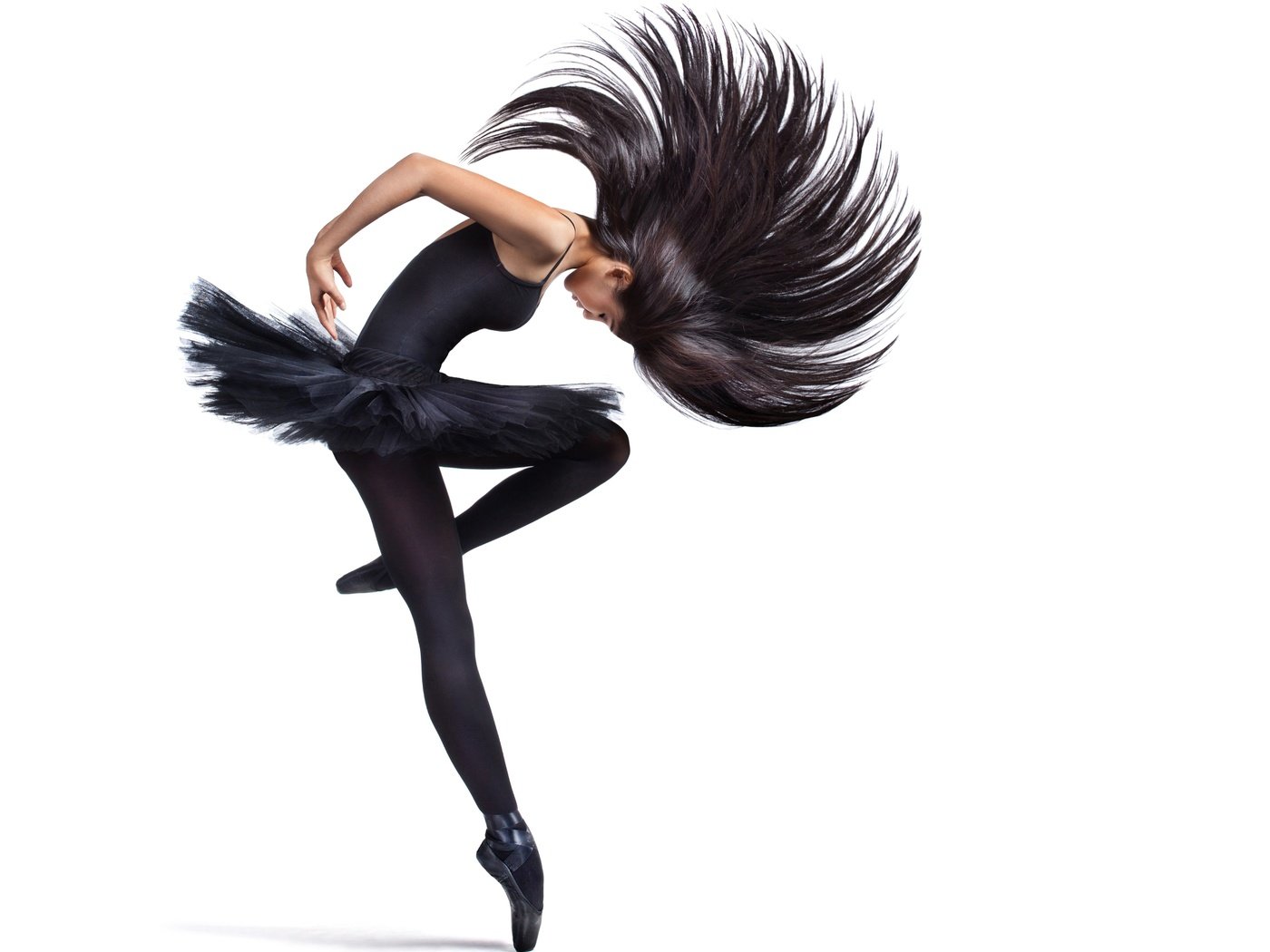 Обои фон, ножки, волосы, пачка, балерина, background, legs, hair, pack, ballerina разрешение 5014x3857 Загрузить