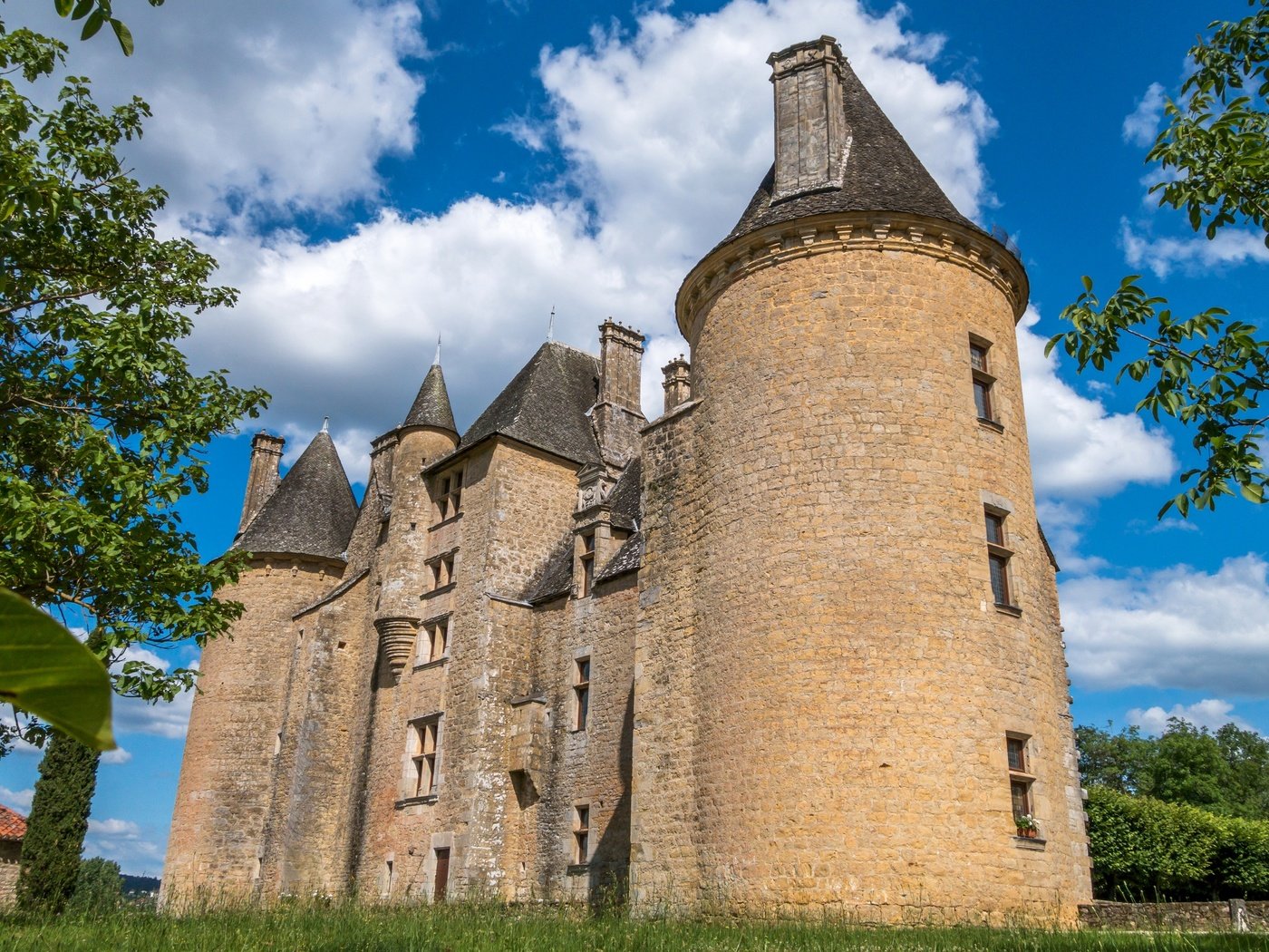 Обои замок, франция, юг-пиренеи, монталь, chateau de montal, castle, france, midi-pyrénées, montal разрешение 2880x1920 Загрузить