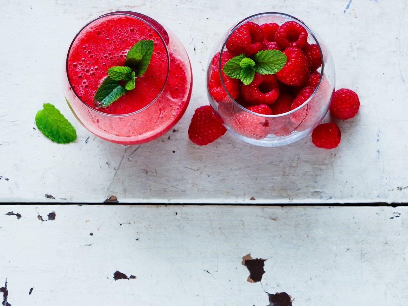 Обои мята, напиток, малина, ягоды, стаканы, сок, фреш, mint, drink, raspberry, berries, glasses, juice, fresh разрешение 5184x3456 Загрузить