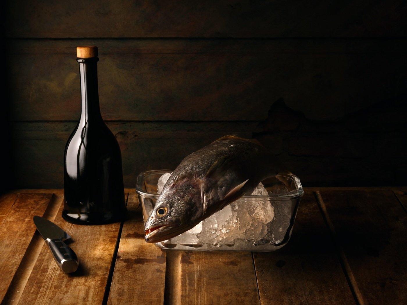 Обои лёд, стол, бутылка, нож, рыба, натюрморт, ice, table, bottle, knife, fish, still life разрешение 2048x1464 Загрузить