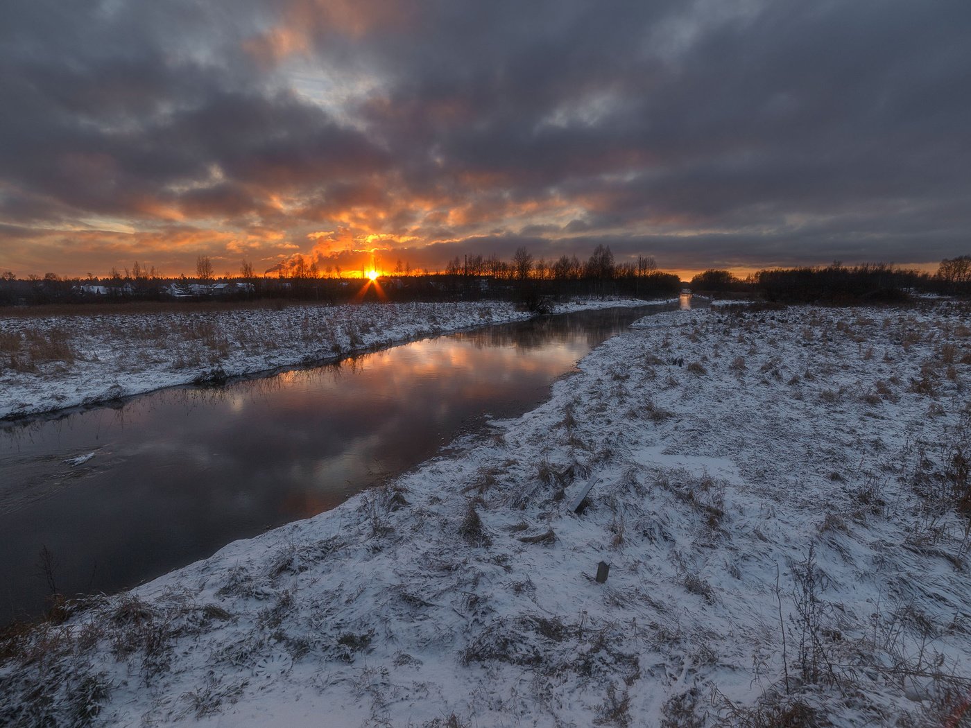 Обои восход, солнце, снег, природа, зима, речка, sunrise, the sun, snow, nature, winter, river разрешение 2500x1667 Загрузить