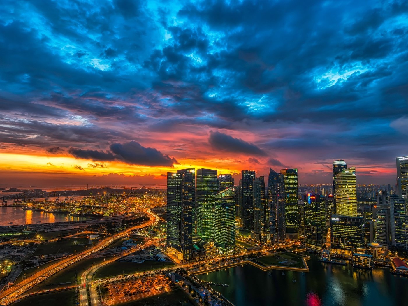 Обои облака, закат, город, небоскребы, мегаполис, сингапур, clouds, sunset, the city, skyscrapers, megapolis, singapore разрешение 3840x2160 Загрузить