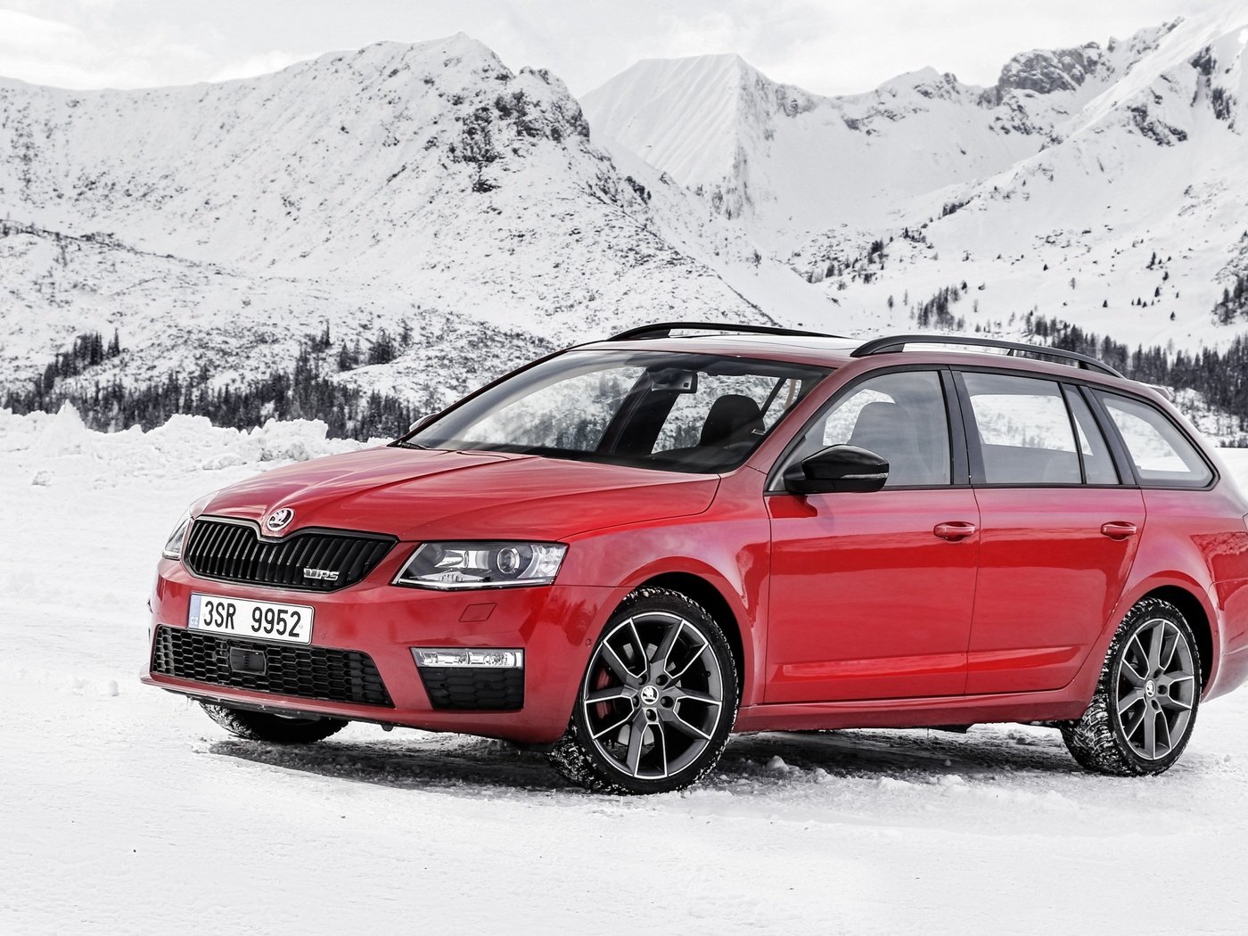 Обои горы, снег, skoda, combi, octavia, шкода, октавия, универсал, mountains, snow, wagon разрешение 2880x1800 Загрузить