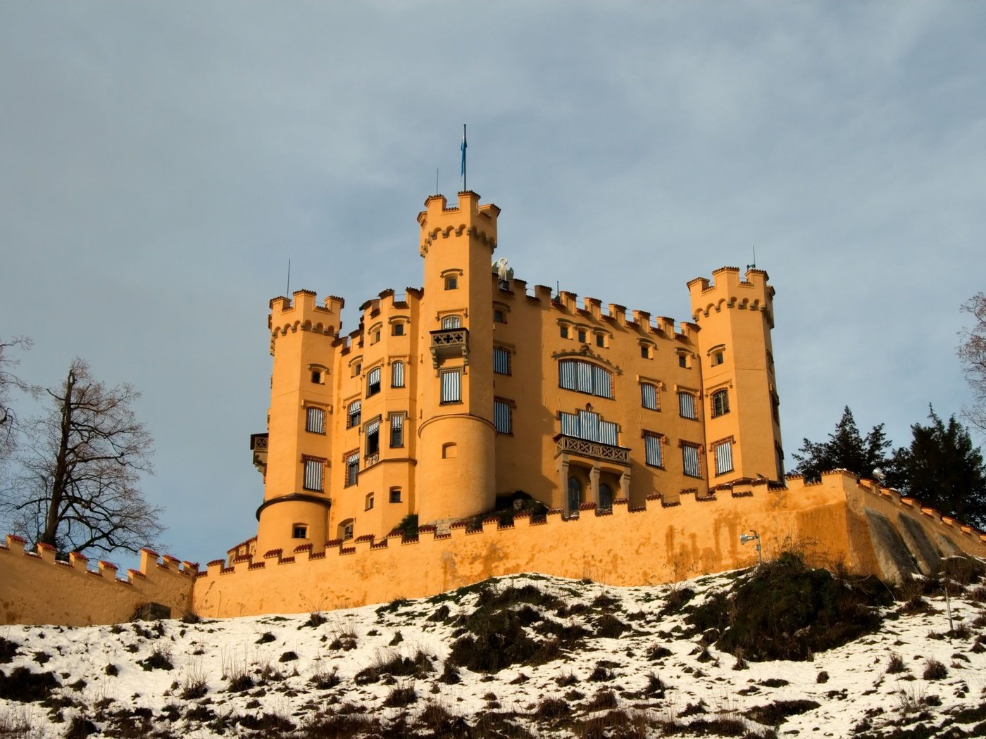 Обои природа, замок, архитектура, германия, бавария, хоэншвангау, nature, castle, architecture, germany, bayern, hohenschwangau разрешение 3900x2598 Загрузить