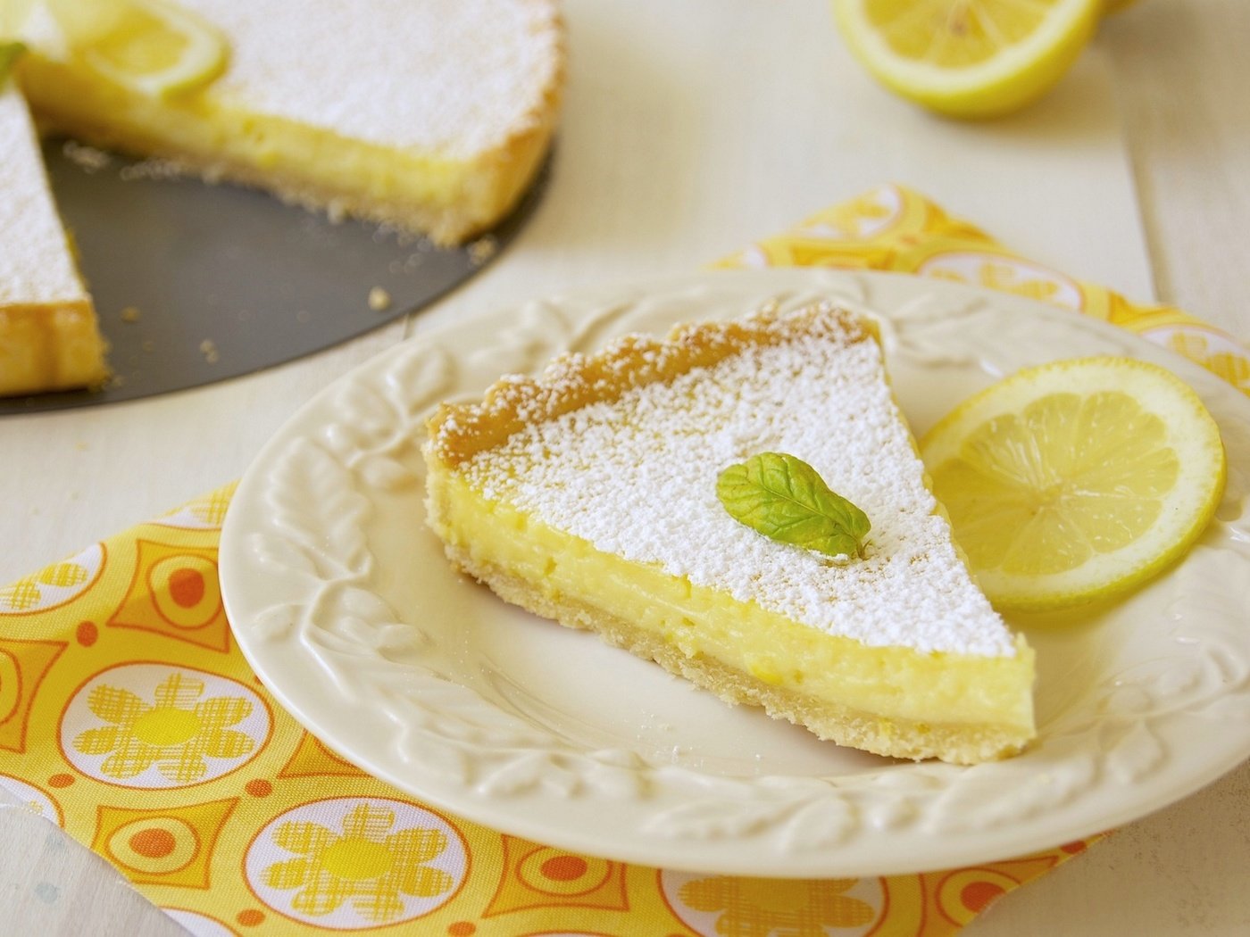 Обои мята, лимон, выпечка, десерт, сахарная пудра, пирог, mint, lemon, cakes, dessert, powdered sugar, pie разрешение 1920x1276 Загрузить