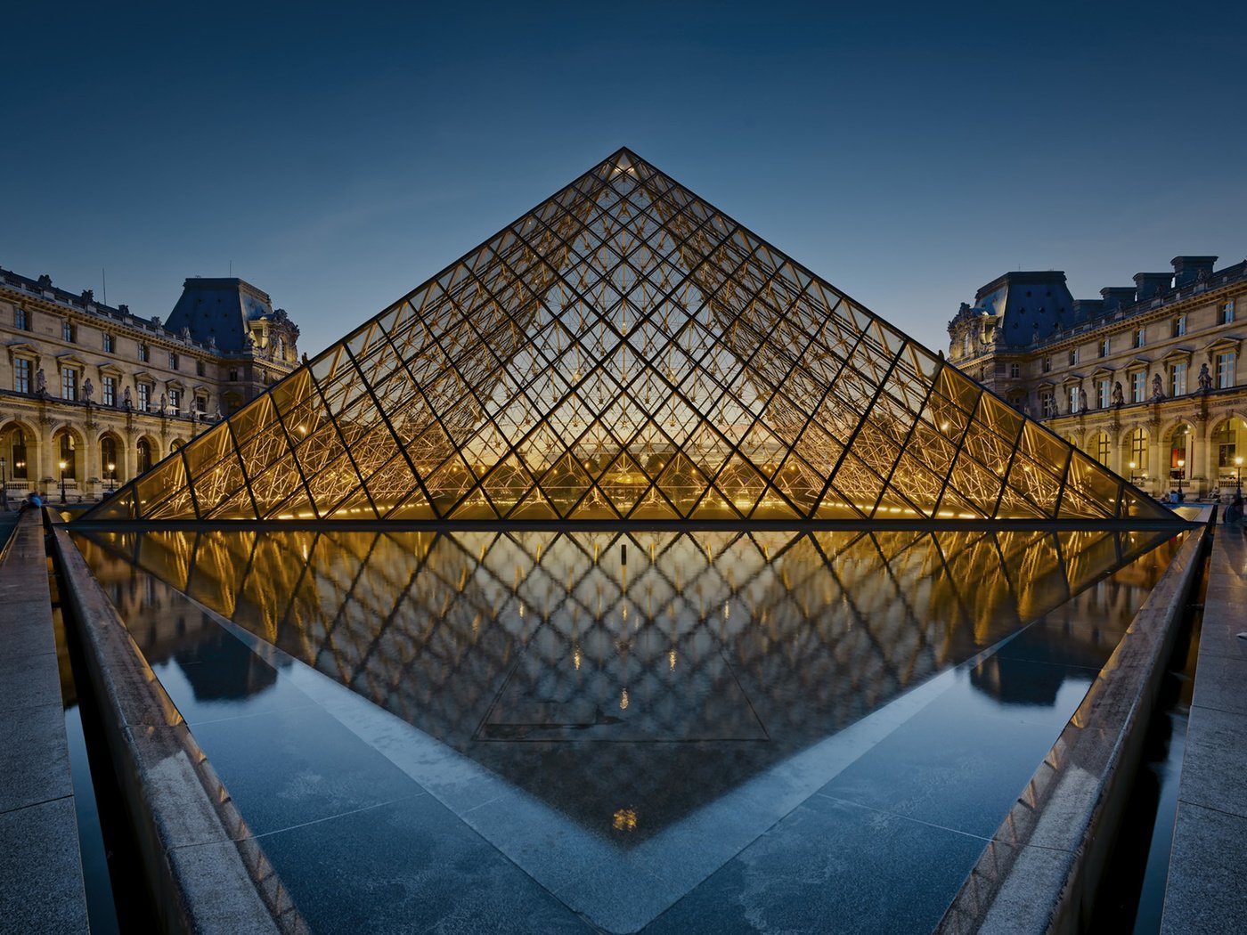 Обои отражение, париж, пирамида, франция, лувр, reflection, paris, pyramid, france, the louvre разрешение 1920x1200 Загрузить