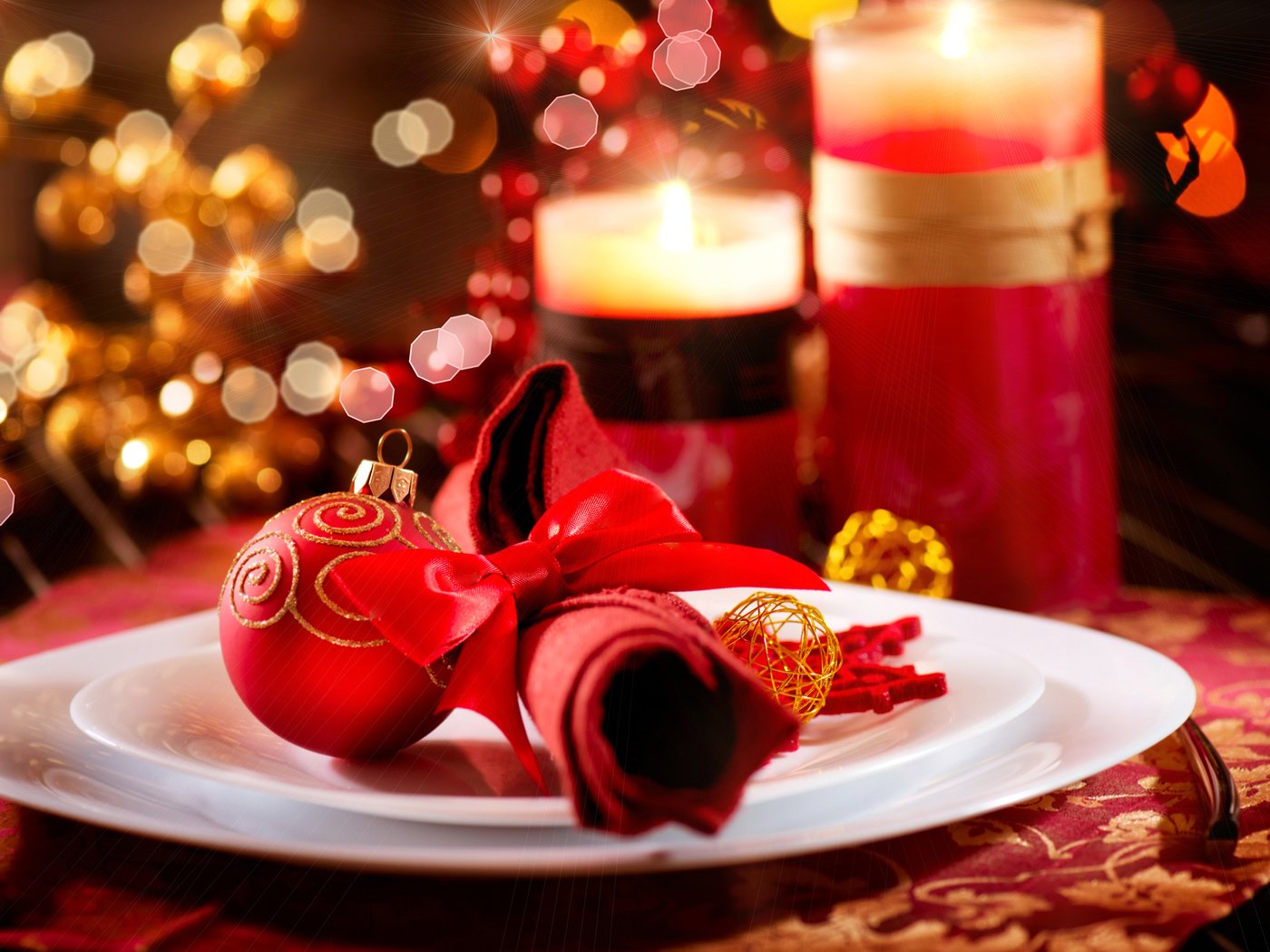 Обои свечи, новый год, рождество, декор, сервировка, candles, new year, christmas, decor, serving разрешение 2880x1800 Загрузить