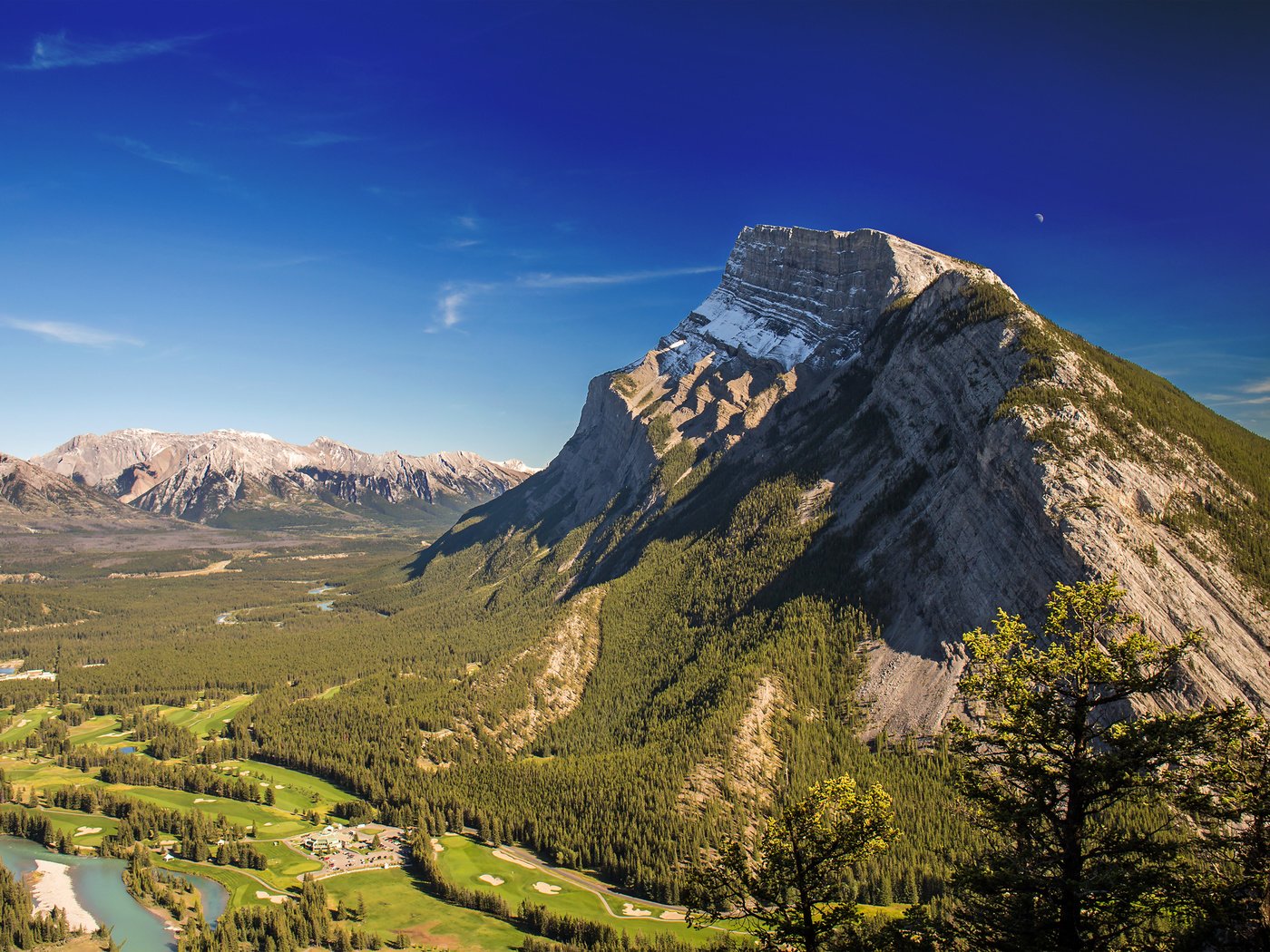 Обои небо, деревья, горы, природа, долина, the sky, trees, mountains, nature, valley разрешение 2880x1800 Загрузить