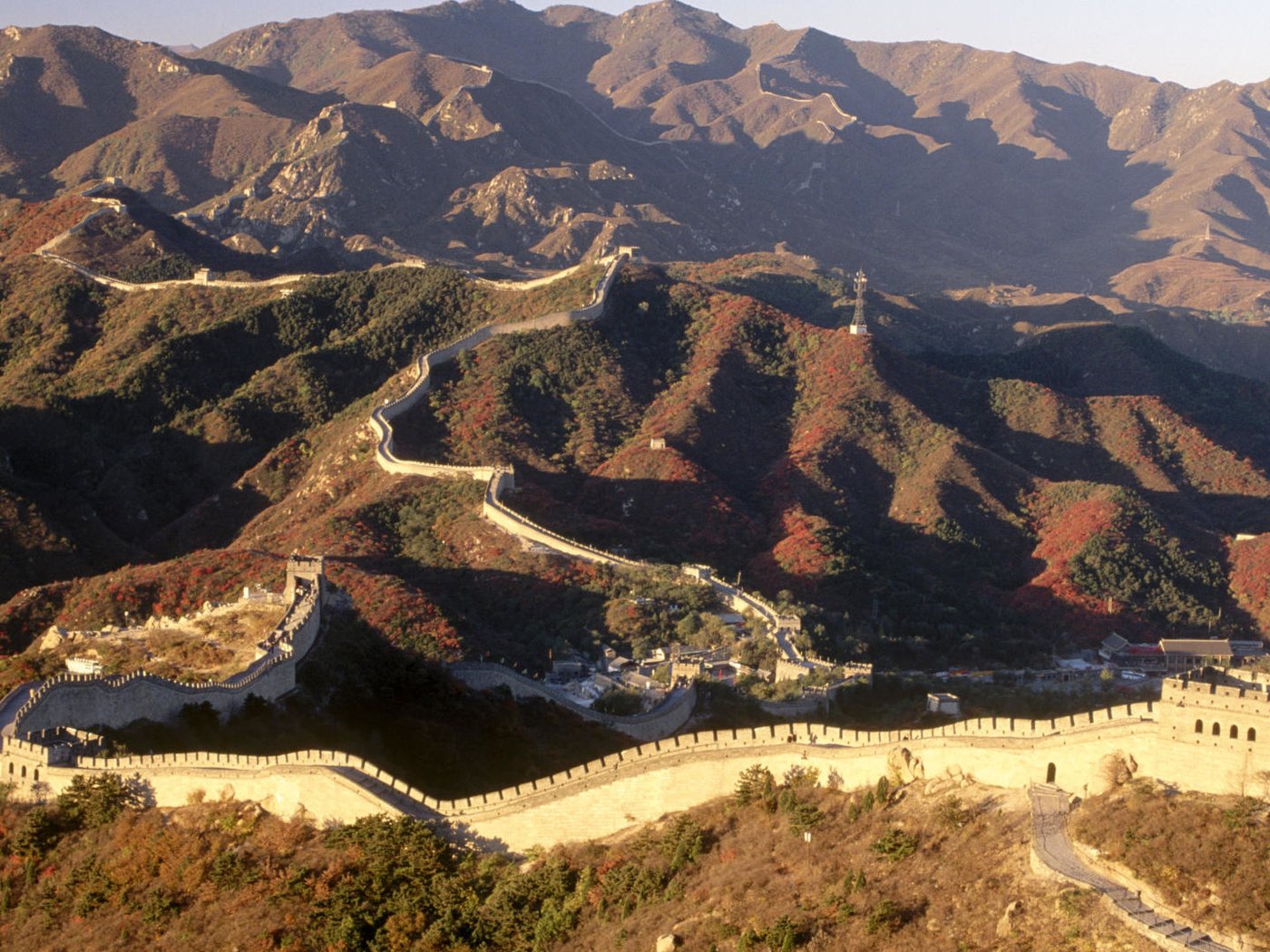 Обои горы, пейзаж, китай, великая китайская стена, mountains, landscape, china, the great wall of china разрешение 1920x1080 Загрузить