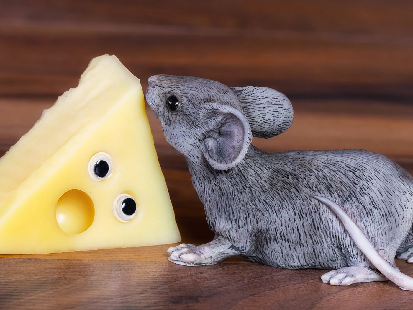 Обои статуэтка, сыр, мышь, figurine, cheese, mouse разрешение 2112x1188 Загрузить