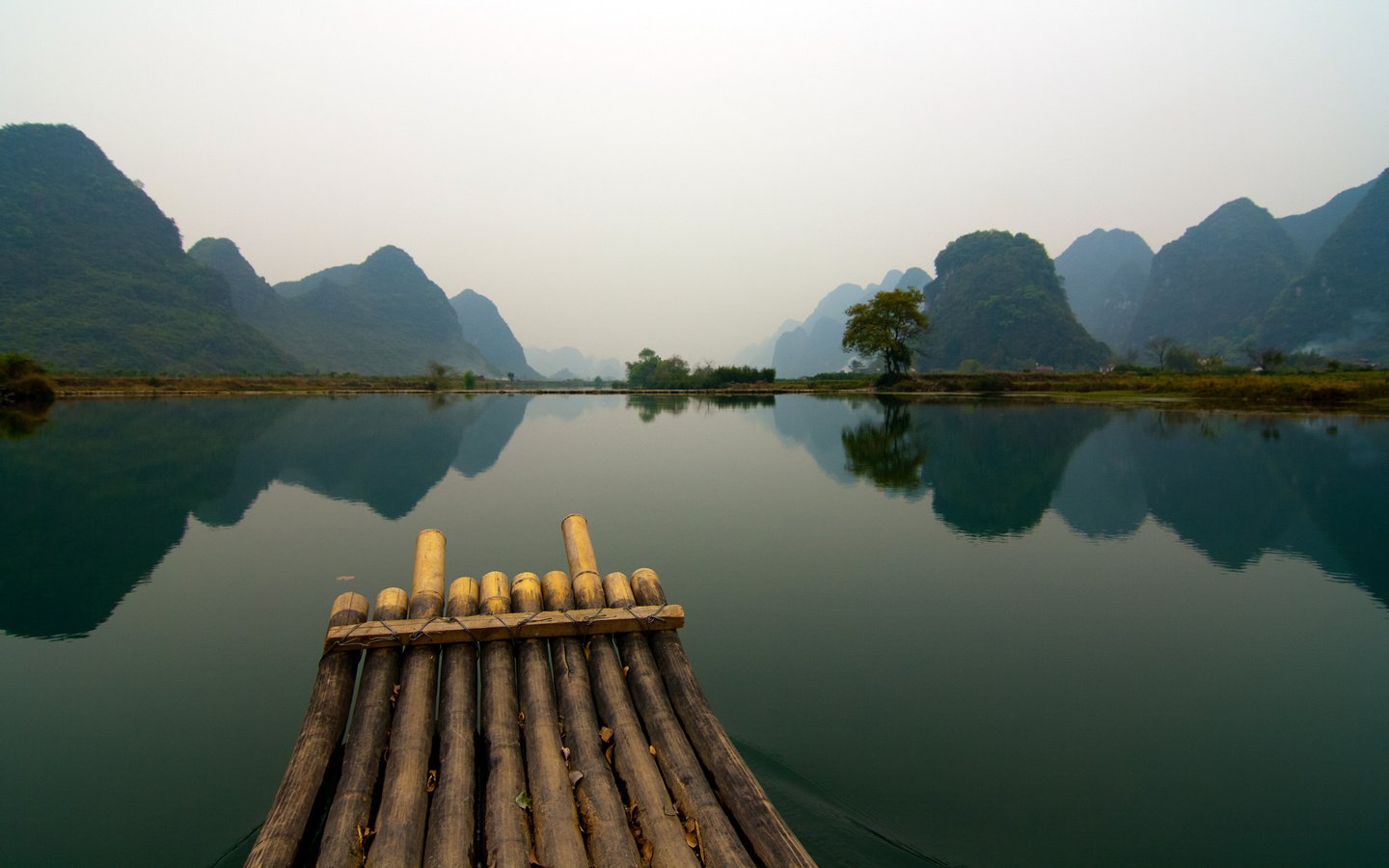 Обои озеро, лодка, китай, lake, boat, china разрешение 2560x1600 Загрузить