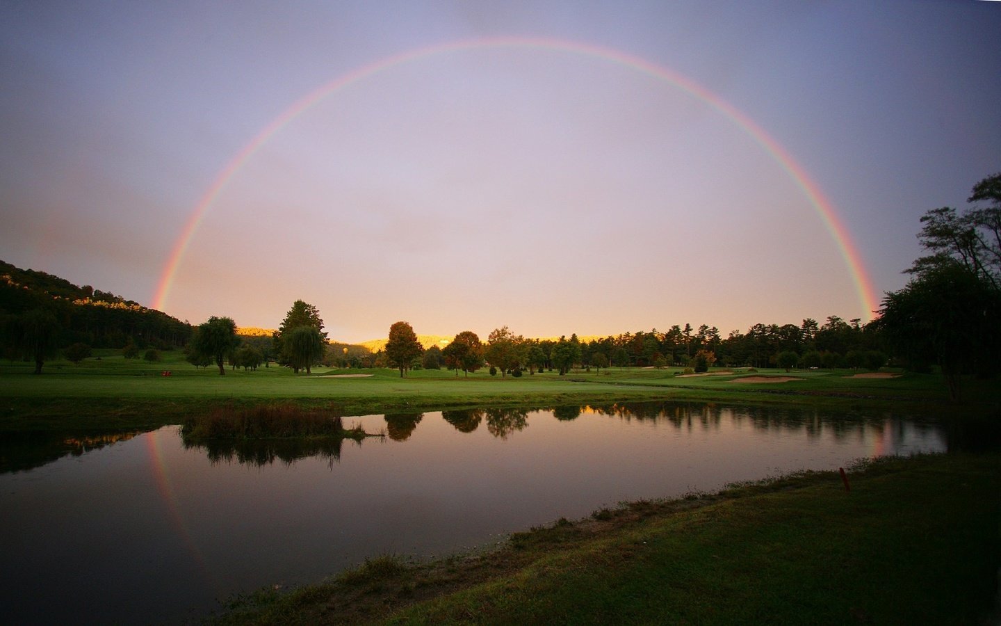 Обои озеро, радуга, луг, lake, rainbow, meadow разрешение 1920x1200 Загрузить