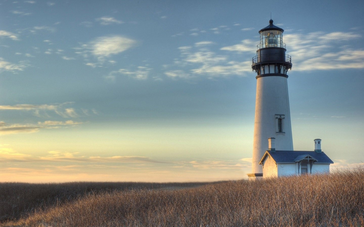 Обои небо, восход, поле, маяк, the sky, sunrise, field, lighthouse разрешение 1920x1200 Загрузить