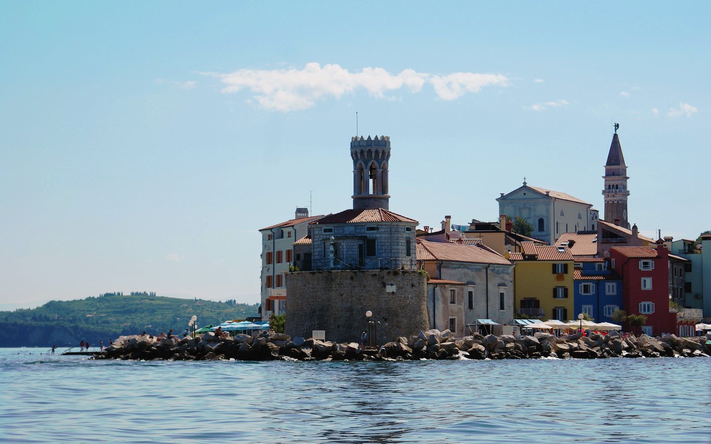 Обои море, город, словения, пиран, sea, the city, slovenia, piran разрешение 2560x1714 Загрузить