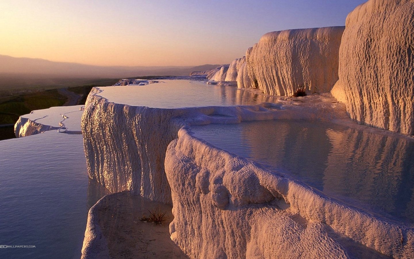 Обои вода, горы, турция, плато, известняк, памуккале, water, mountains, turkey, plateau, limestone, pamukkale разрешение 1920x1080 Загрузить