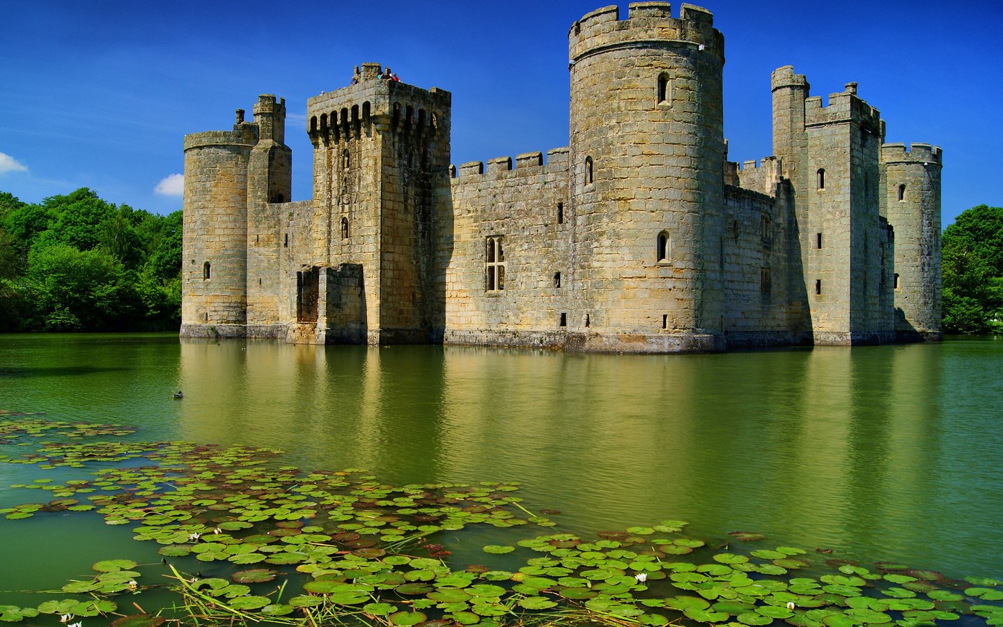 Обои замок, англия, замок бодиам, castle, england, bodiam castle разрешение 3608x2540 Загрузить