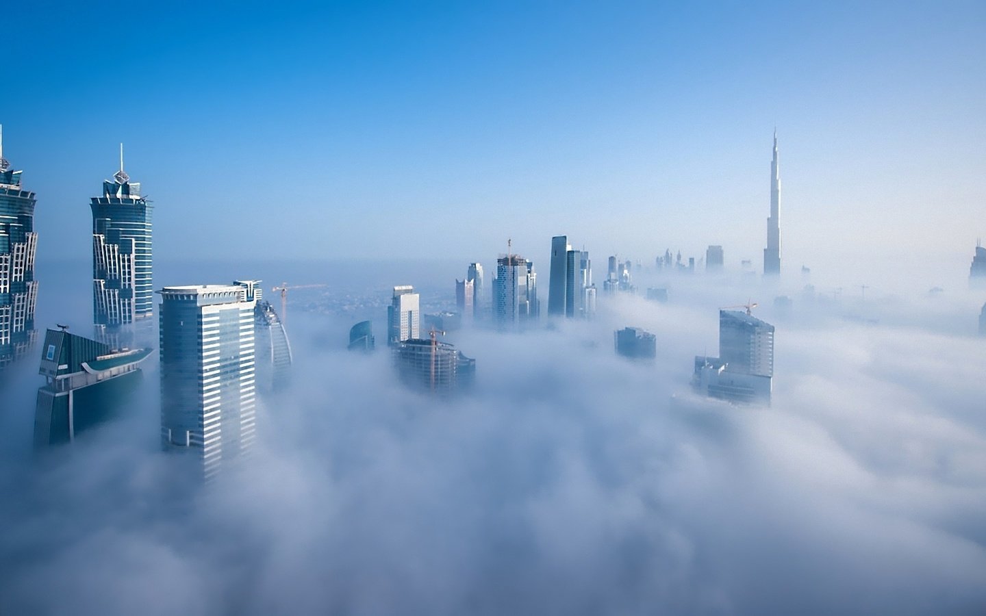 Обои город, над облаками, the city, above the clouds разрешение 1920x1080 Загрузить