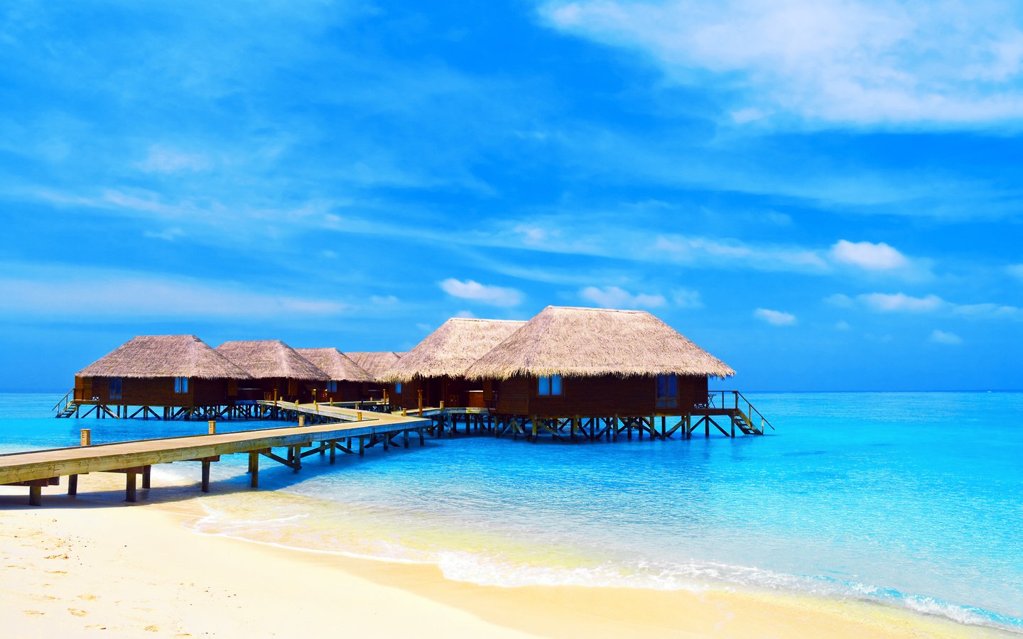 Обои пляж, бунгало, тропики, мальдивы, beach, bungalow, tropics, the maldives разрешение 2817x1878 Загрузить