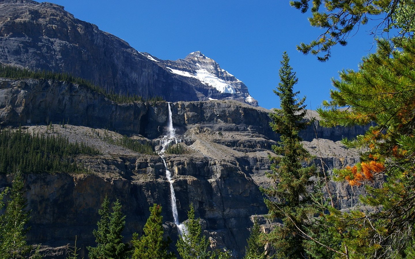 Обои горы, природа, парк, скала, канада, robson provincial, mountains, nature, park, rock, canada разрешение 2436x1620 Загрузить