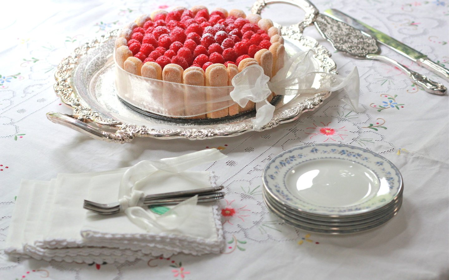 Обои малина, торт, десерт, пирожное, raspberry, cake, dessert разрешение 2560x1600 Загрузить