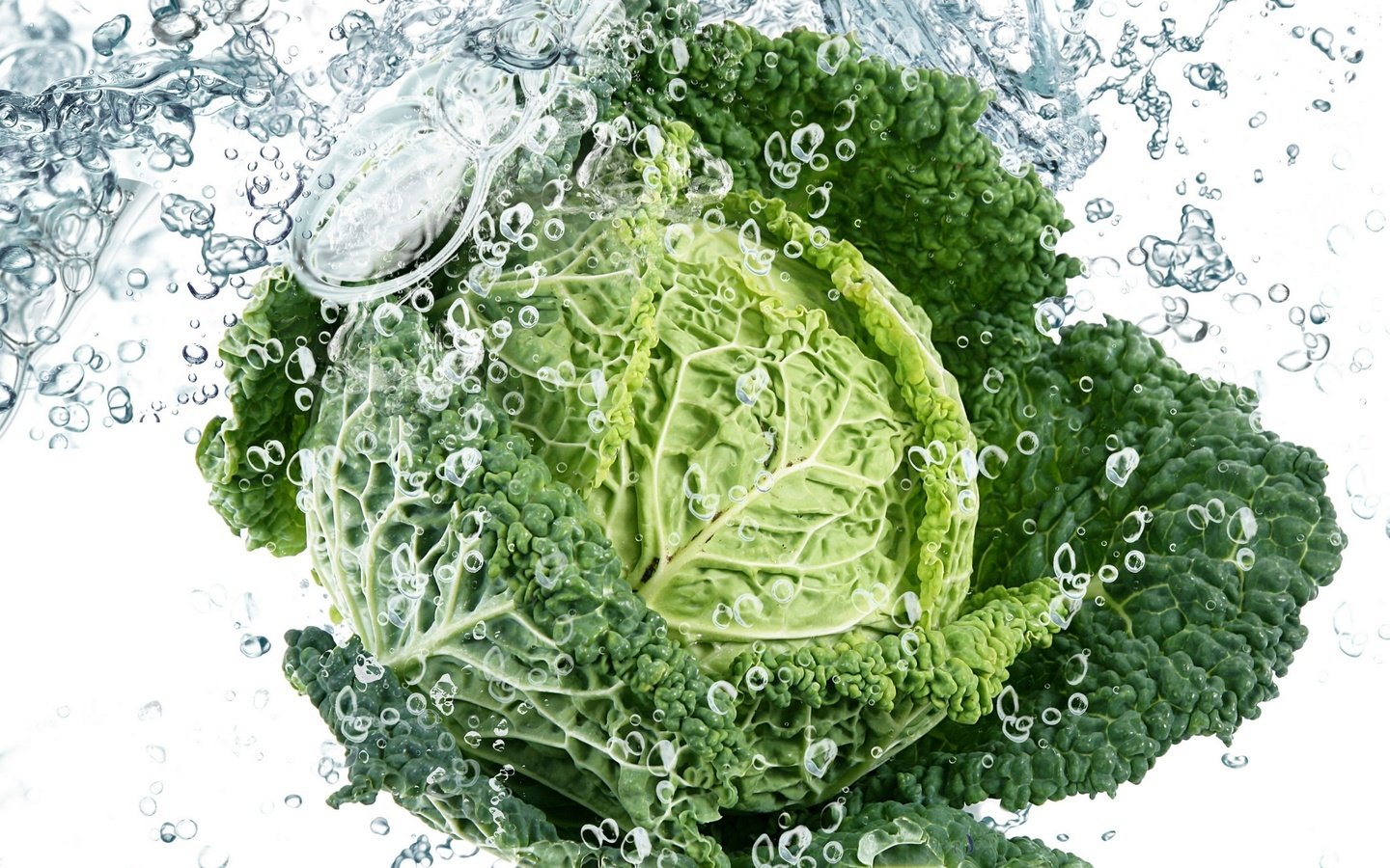 Обои вода, брызги, овощи, капуста, water, squirt, vegetables, cabbage разрешение 2560x1600 Загрузить