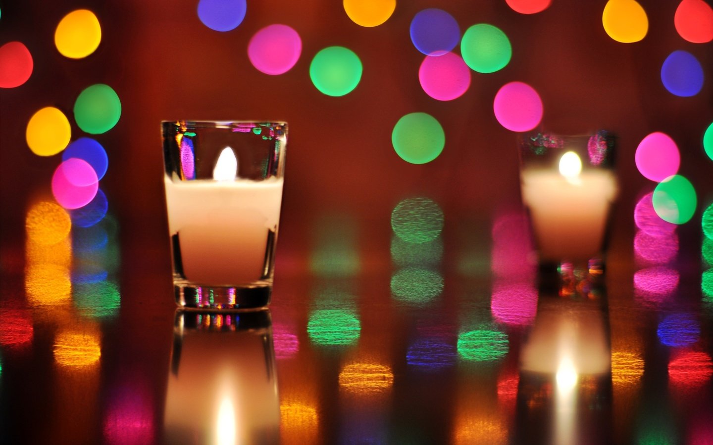 Обои свечи, фон, огонь, разноцветный, блики, candles, background, fire, colorful, glare разрешение 2560x1600 Загрузить