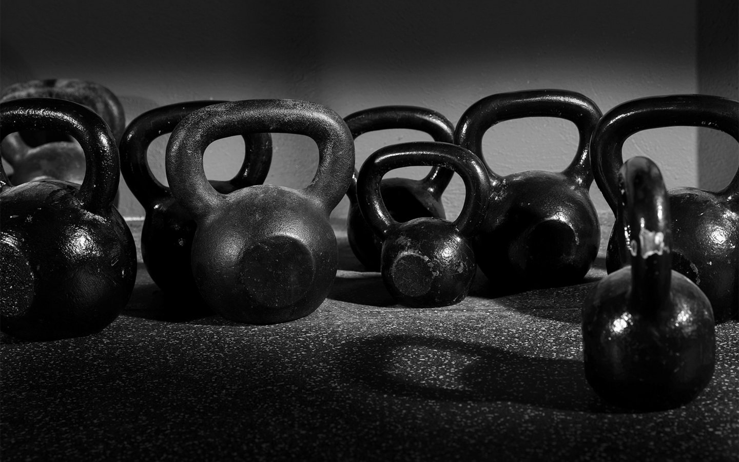 Обои спорт, фитнес, гиря, гири, kettlebell, crossfit, sport, fitness, weight, weights разрешение 1920x1335 Загрузить