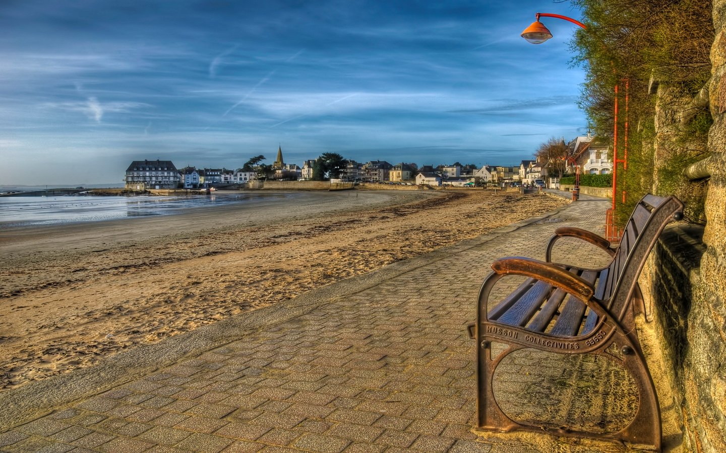 Обои город, набережная, скамейка, франция, франци, larmor, бретань, the city, promenade, bench, france, brittany разрешение 2560x1600 Загрузить