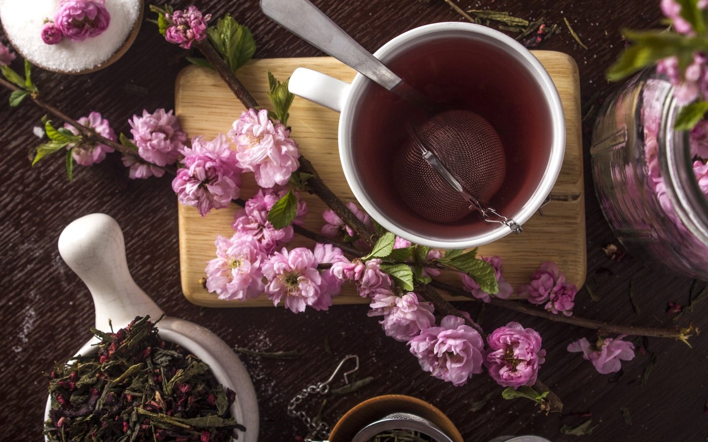 Обои сакура, чашка, чай, sakura, cup, tea разрешение 2400x1600 Загрузить