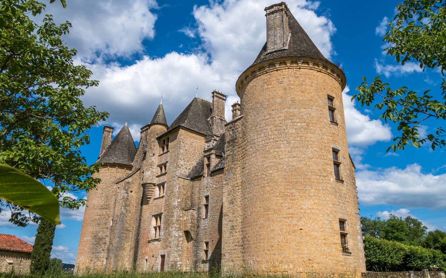 Обои замок, франция, юг-пиренеи, монталь, chateau de montal, castle, france, midi-pyrénées, montal разрешение 2880x1920 Загрузить