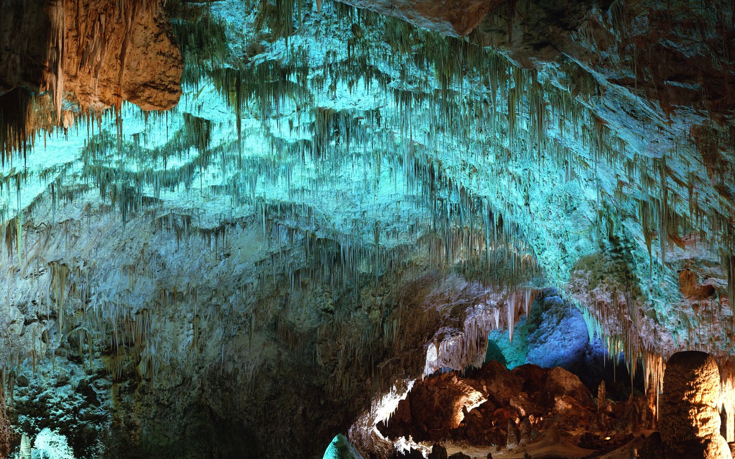 Обои сша, пещера, нью-мексико, карлсбадские пещеры, carlsbad cavern, сталактиты, usa, cave, new mexico, carlsbad caverns, stalactites разрешение 1920x1080 Загрузить